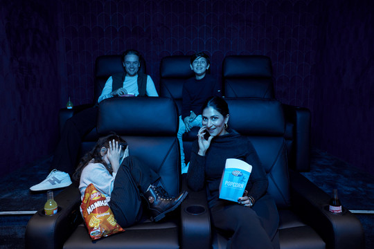 Cinema - The Premiere